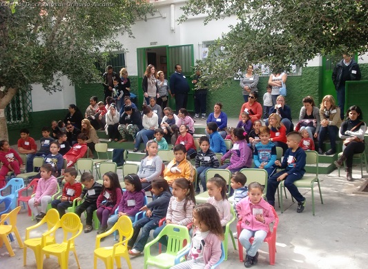 CASALARGA - Maravillosa celebración de la Primera Jornada de Familias